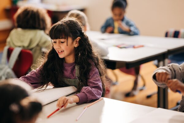 La Scuola prepara alla società